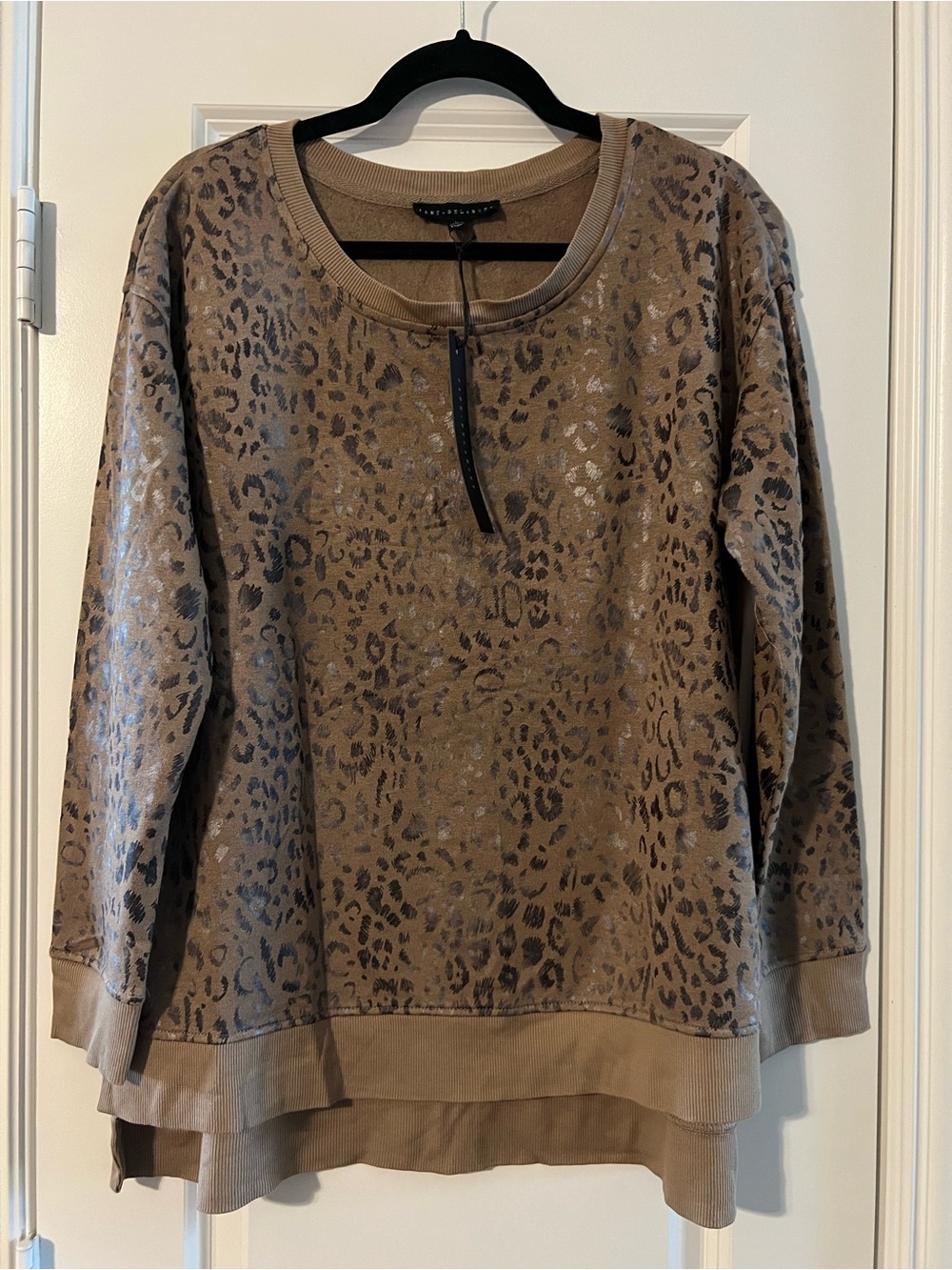 Foil Leopard Print Crewneck Sweatshirt